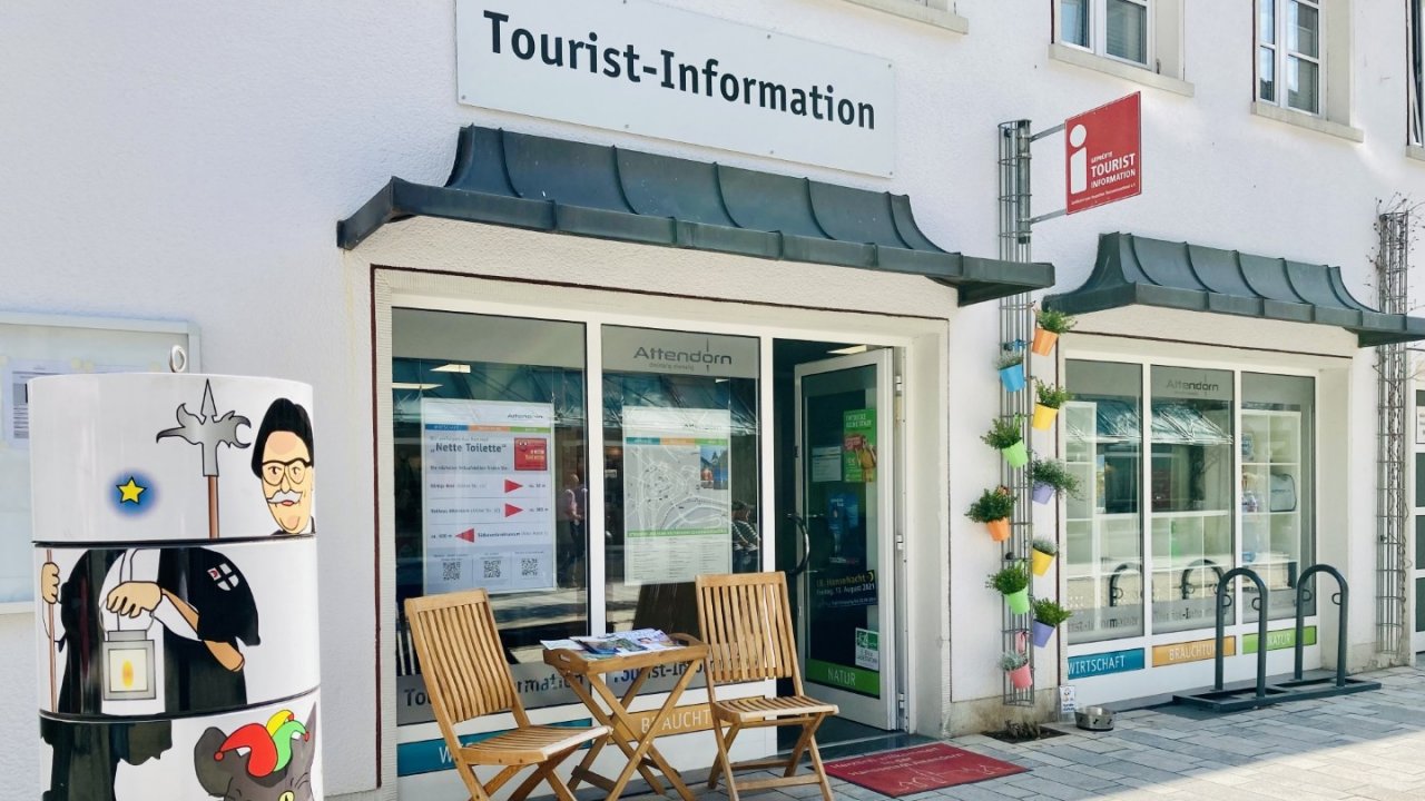 HanseSchecks mit zusätzlichem Guthaben gibt es nur in der Tourist-Information. von Hansestadt Attendorn