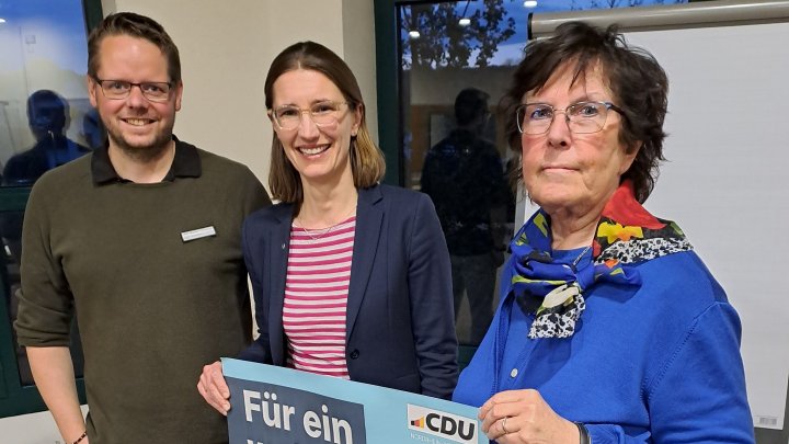 v.l.: Christian Hesse (Akademie Biggesee), Dr. Friederike Brodhun (CDU Attendorn) und Eva-Maria...