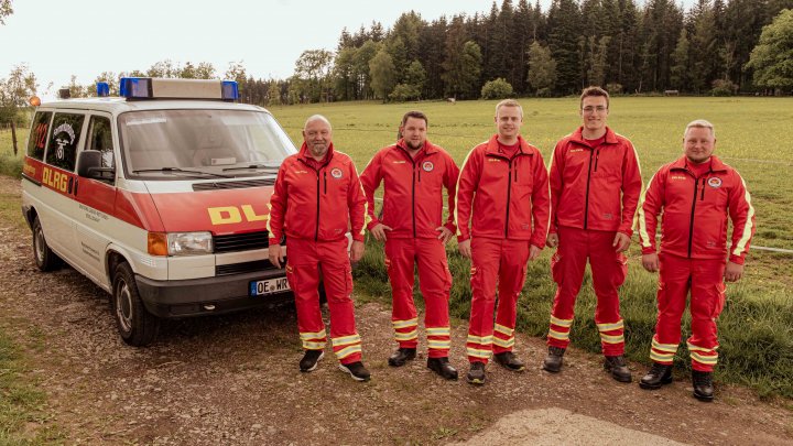 Von links: Ralf Schmidt, Andre Gaede, David Tillmann, Bene Piontek und Marcel Wieland von der DLRG...