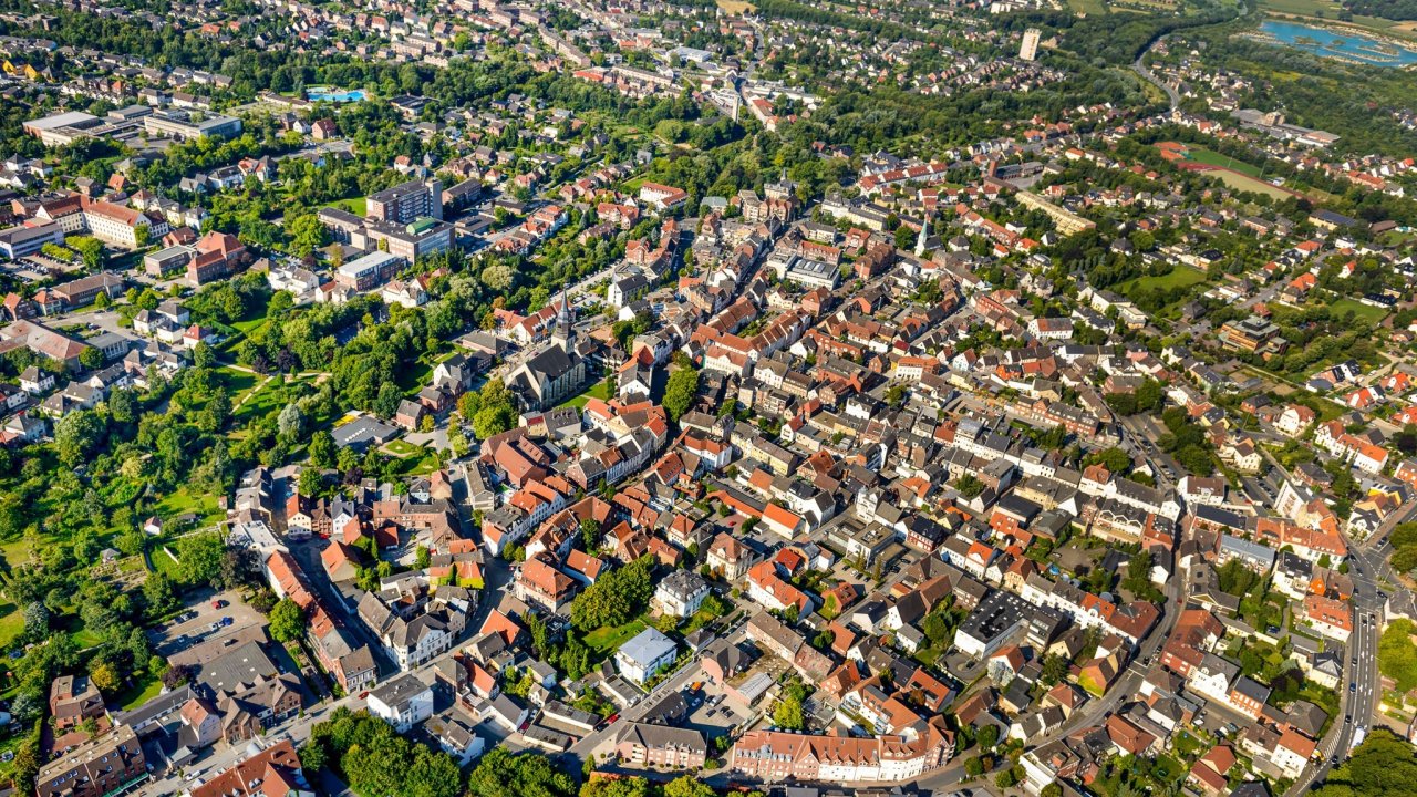 In Beckum - hier ein Luftbild - findet der Westfälische Hansetag 2024 statt. von privat