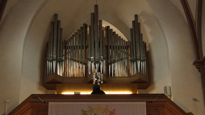 Dr. Gabriel Isenberg konzertiert am Sonntag, 9. Juni, an der renovierten Stockmann-Orgel in der...