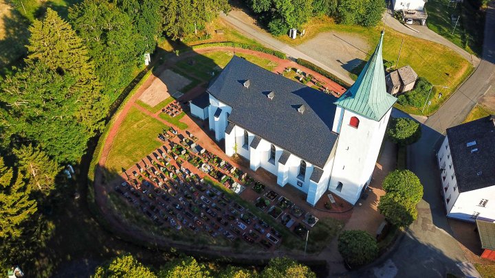 Die Wallfahrtskirche auf dem Kohlhagen ist Ziel der Pilger, die am Samstag, 22. Juni, in Olpe...