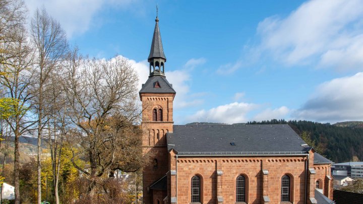 Pfarrer Christoph Otminghaus wird neuer Pfarrer in der Ev. Kirchengemeinde Attendorn-Lennestadt....
