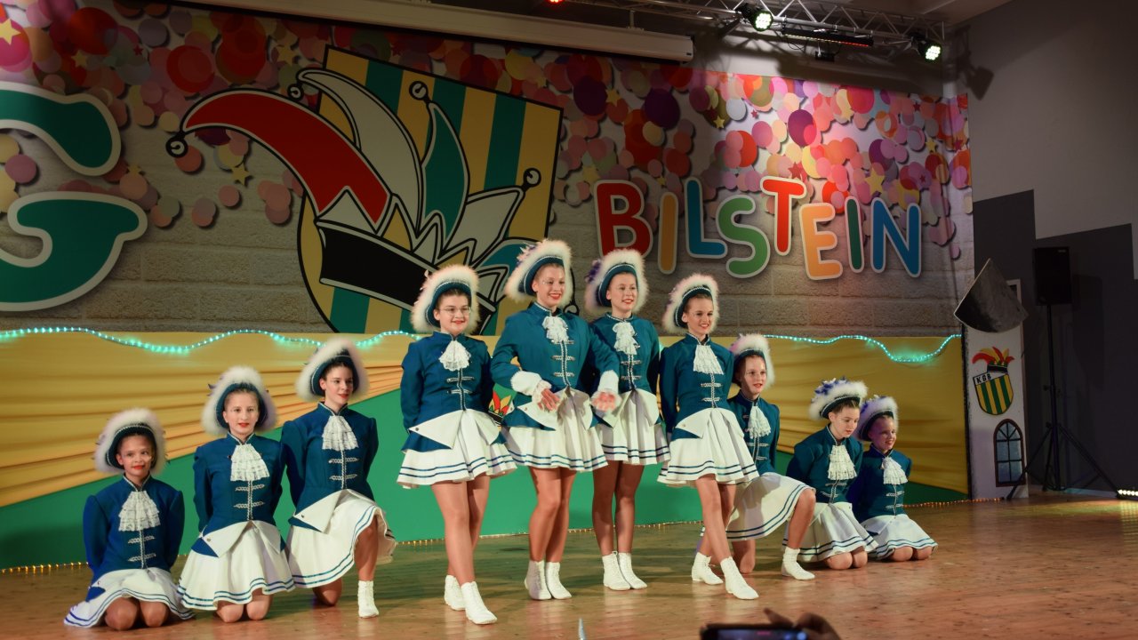 Das Kindergardetreffen in Bilstein lockt Jahr für Jahr viele Kindergarden nach Bilstein. Auch 2025 erobern wieder mehr als 40 Nachwuchs-Tanzgruppen die Bühne in der Freiheit-Bilstein-Halle. von Leoni Hermes