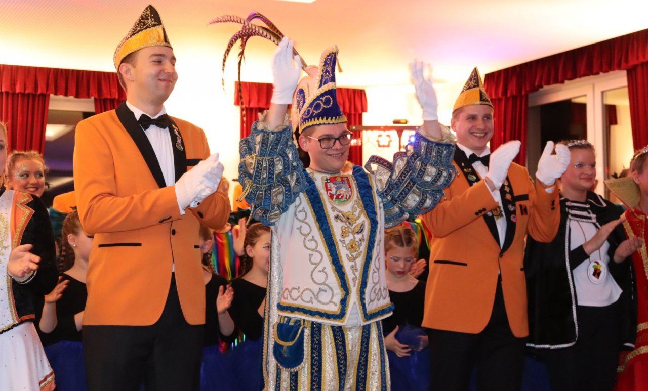 Impressionen von der Prinzenproklamation des Elferrates der Kolpingsfamilie Olpe von Mona Pospischil