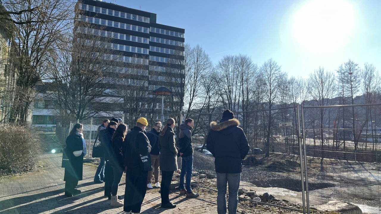 Das Planungsteam beim Rundgang durch das zukünftige Bigge-Quartier. von Kreisstadt Olpe