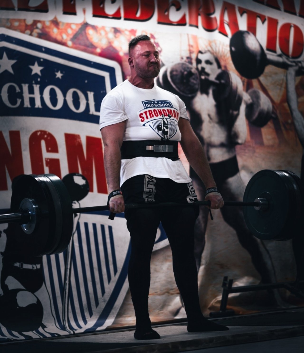 Strongman-Meisterschaft in Altenhof: Leonard Zimmermann (27) aus Heid ist der stärkste Mann Deutschlands U120kg. von Ines Komsic