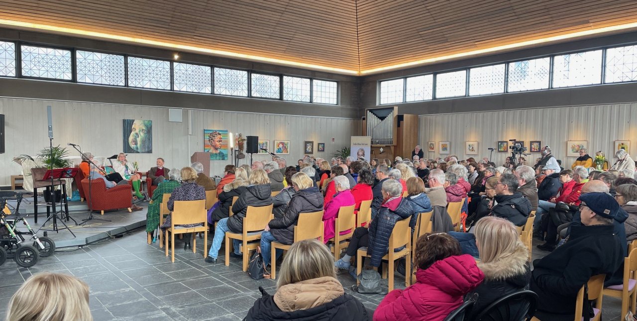 Ein Eindruck von der Glücksmatinee im Februar: Mehr als 150 Gäste waren in der Kulturkirche in Silberg mit dabei. von privat
