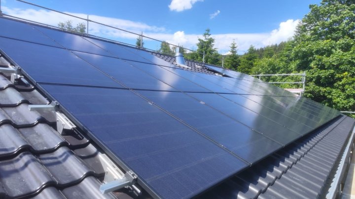 by Arnold Thöne Sanitär- und Heizung & Roofpower GmbH