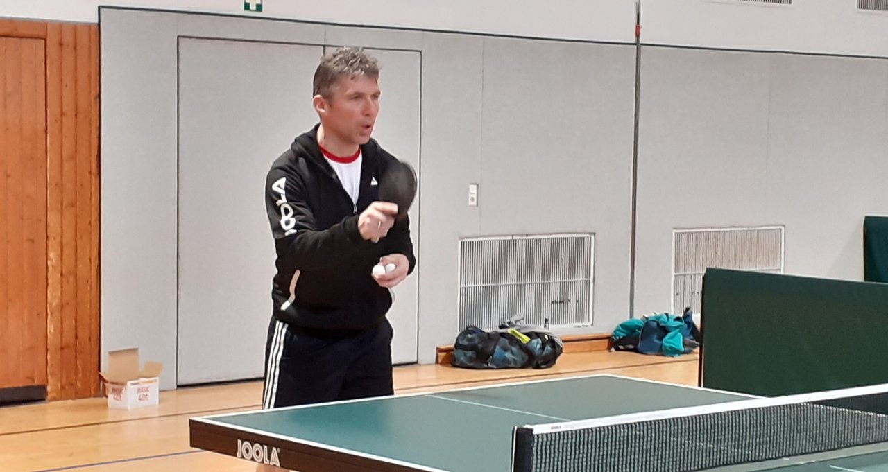 Andreas Koch wirkt mit Tischtennis den Symptomen seiner Parkinson-Krankheit entgegen – und feiert große sportliche Erfolge. von privat