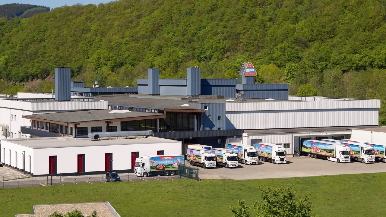 Bereits zum 38. Mal in Folge wurde Metten mit dem Preis für langjährige Produktqualität ausgezeichnet. von Metten Fleischwaren
