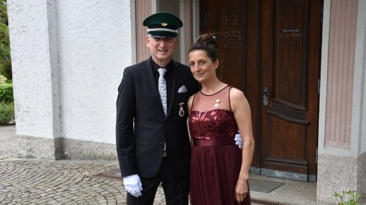 Nach einem abwechslungsreichen Jahr endet die Regentschaft des Königspaares Georg Scheiwe und...