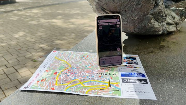 Handy, Straßenkarte und los gehts.