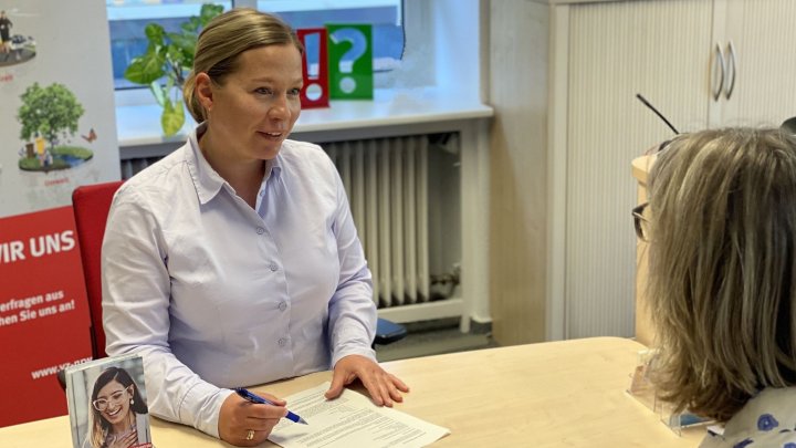 Die Verbraucherzentrale NRW warnt vor Falschlieferungen durch Online-Händler.