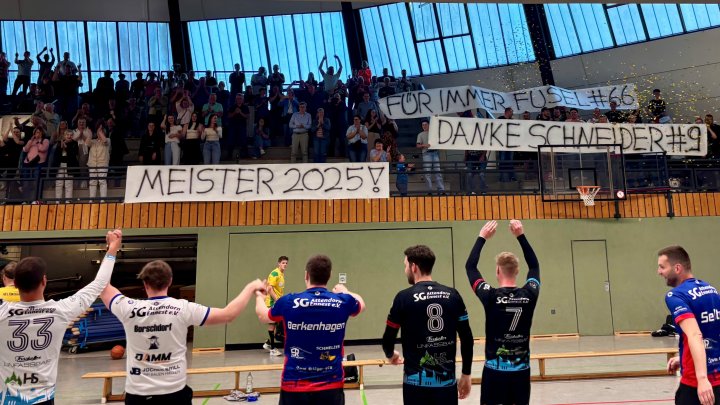 Die SG Attendorn-Ennest ist Meister in der Bezirksliga.