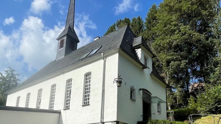 Um die Erhaltung, Pflege und lebendige Nutzung der evangelischen Johanneskirche Drolshagen für...