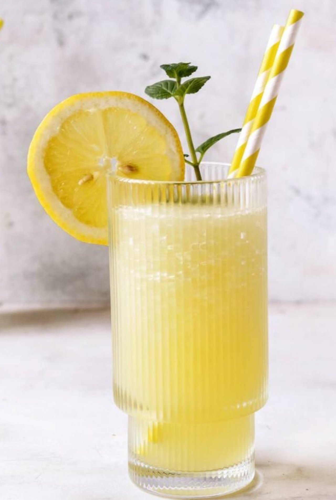 Schnell, einfach, lecker: der Frozen Limoncello. von privat