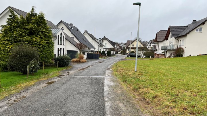 Ab dem 27. Mai, bis voraussichtlich Ende Juni, erfolgt der Endausbau der Mozartstraße in Ennest.