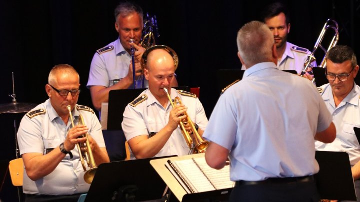 Oedingen feiert Jubiläum – und Luftwaffenmusikkorps Münster feiert mit