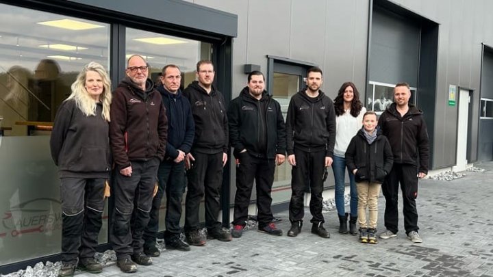 Das Familienunternehmen Auerswald Automobile kann auf fast ein Jahrhundert Geschichte...