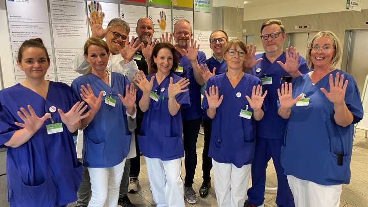 Ein Aktionstag „Saubere Hände“ fand jetzt im Jung-Stilling-Krankenhaus.