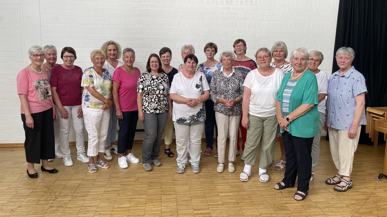 Bei den Frauen in St. Martinus wurden kürzlich 40 Mitglieder für jahrelange Mitgliedschaft geehrt. von privat