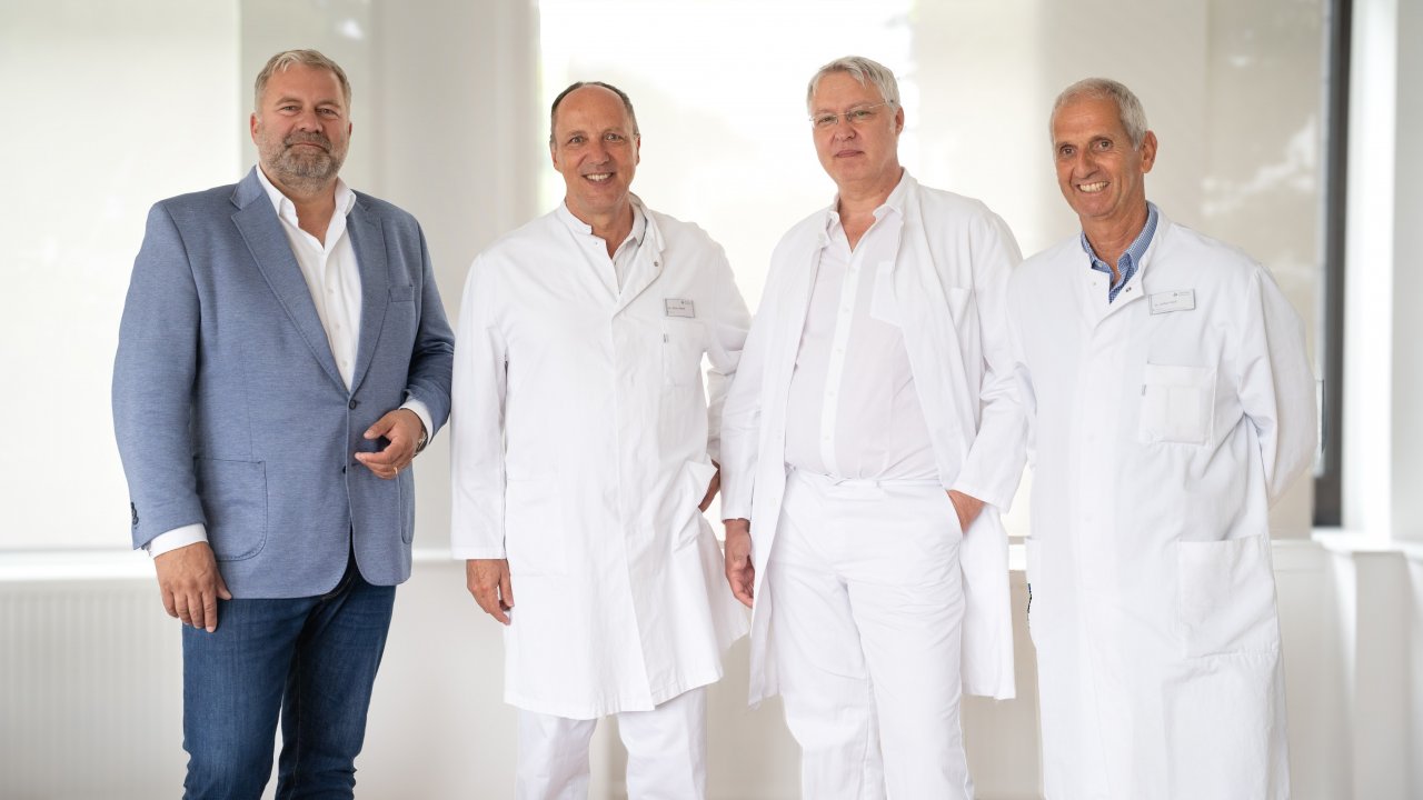 Sportklinik Hellersen für  medizinische Spitzenleistung ausgezeichnet