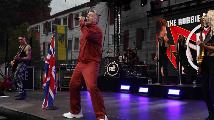 Mit tollen Aktionen, Vorführungen und einem absoluten musikalischen Highlight - „The Robbie...
