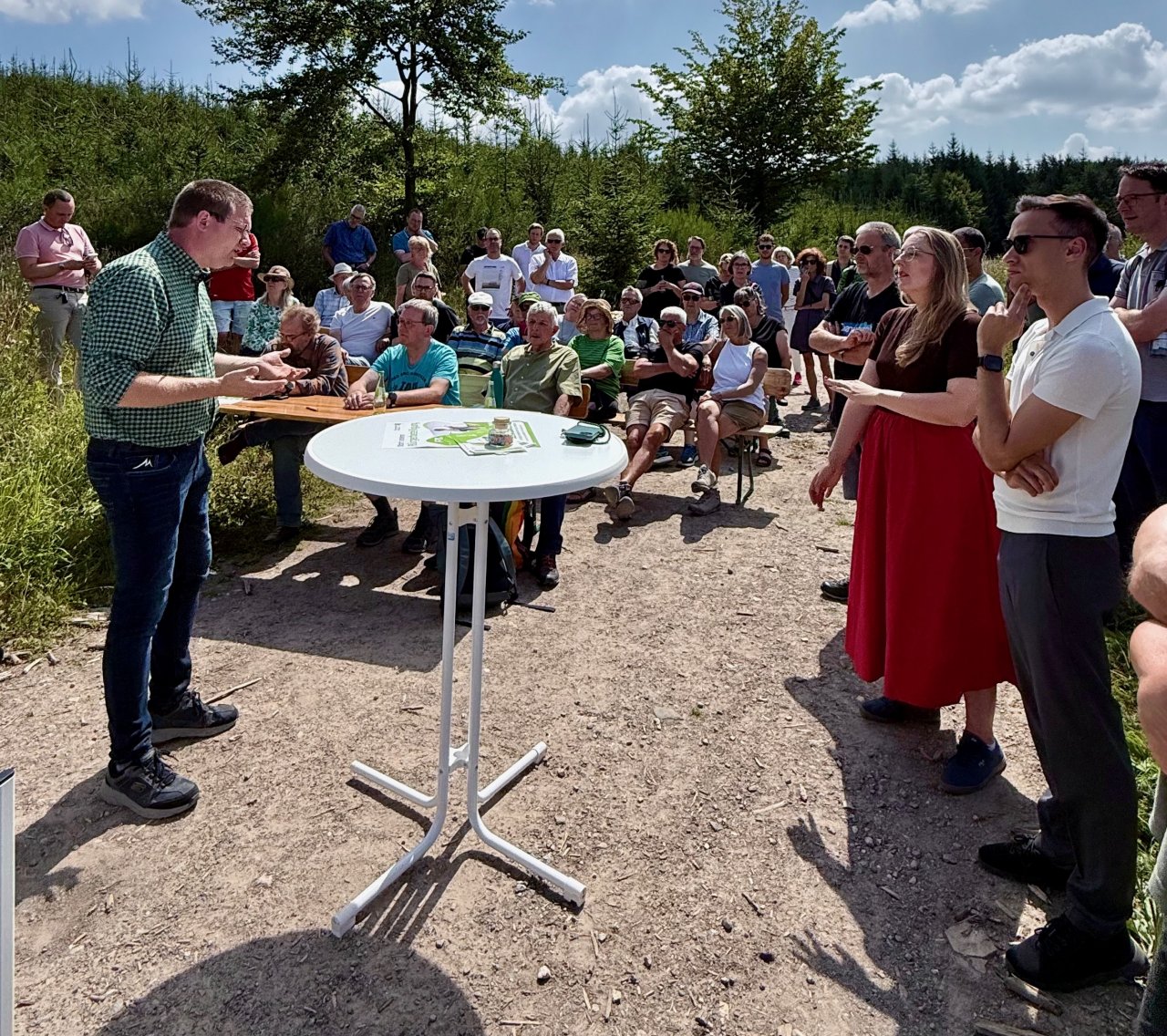 Für die Anwesenden gab es jede Menge Infos. von privat