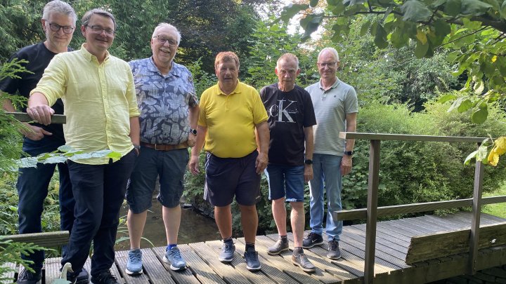 V.l.: Johannes Eichert, Patrick Bredebach, Martin Solbach, Jochen Sauermann, Dieter Stracke und...