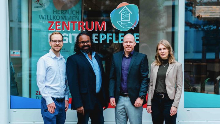 v.l.: Benedikt Meyer zu Theenhausen, Navin Mani, Markus Helms und Laura Humbla.