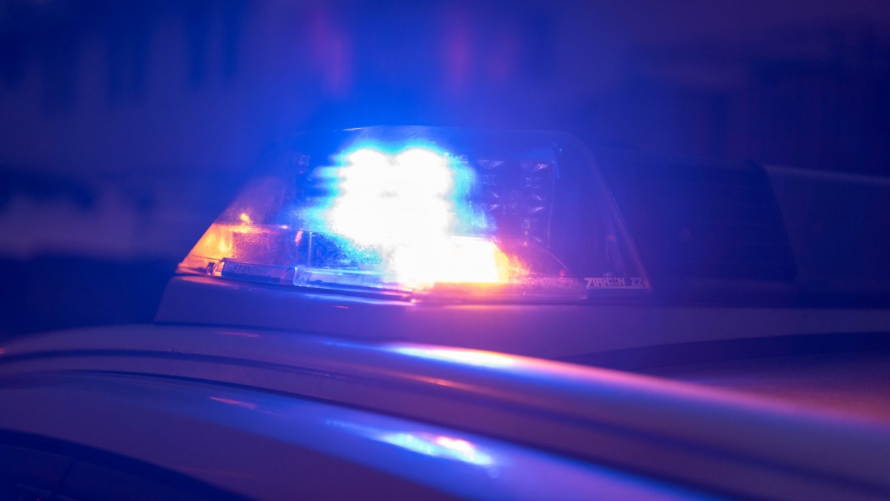 75-Jähriger in Wohnung tödlich verletzt