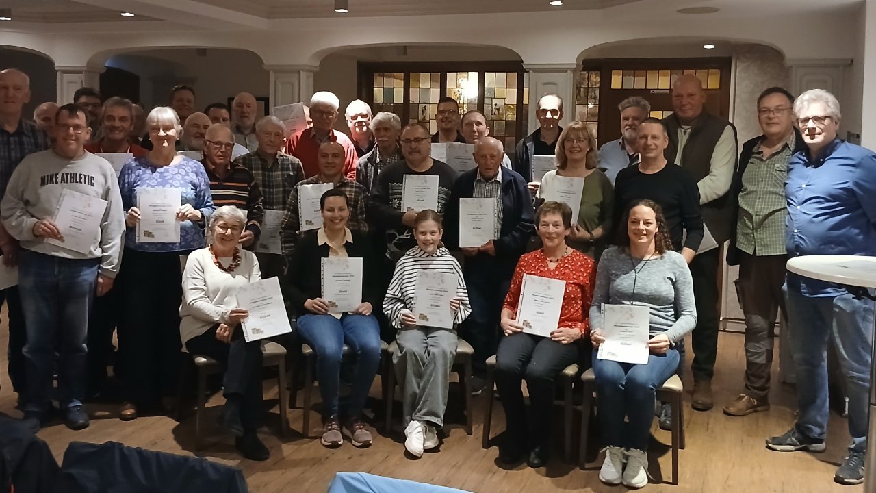 Die Imker im Kreis Olpe haben bei der Honigbewertung gut abgeschnitten. von privat