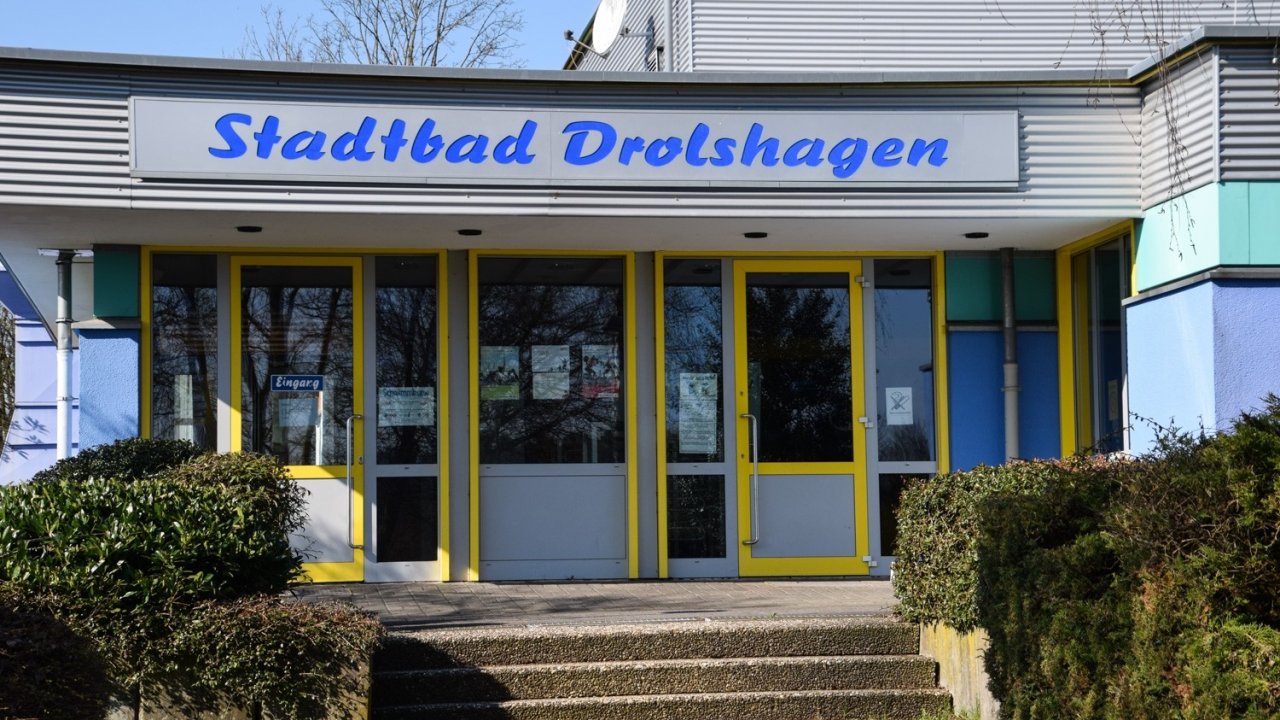 Stadtbad Drolshagen von Sven Prillwitz