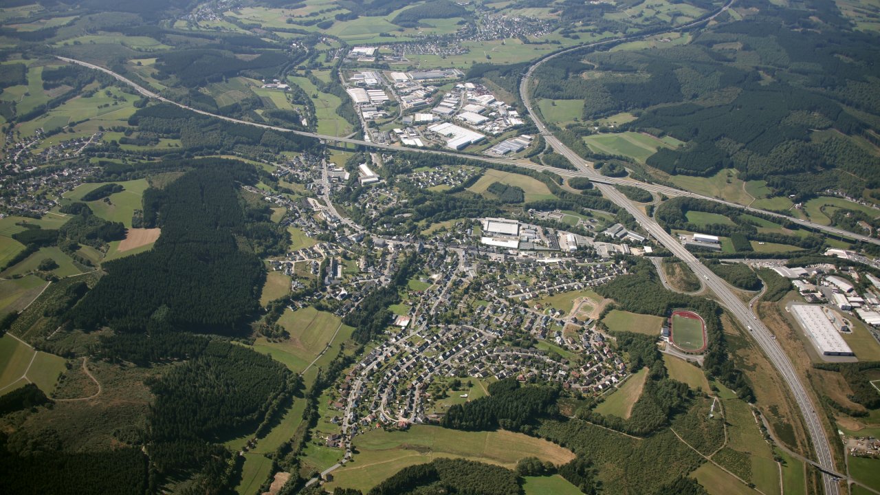Das Autobahnkreuz Olpe-Süd bei Gerlingen. von Gemeinde Wenden