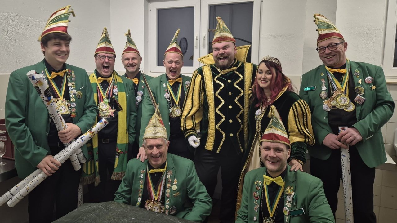 Beste Stimmung in Bilstein: Dort feiern die Bilsteiner Karnevalisten ihre neuen Tollitäten. von Nicole Voss