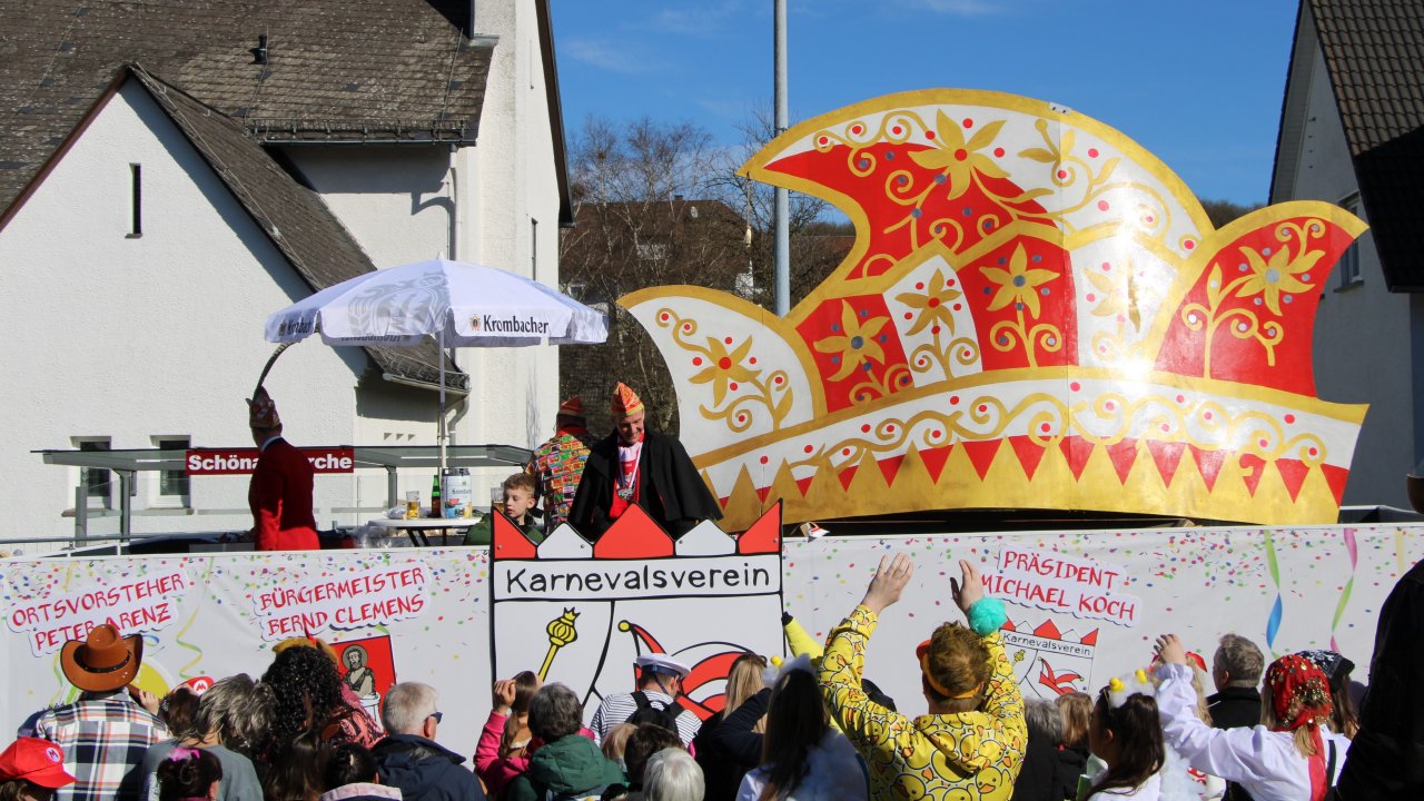 Rosenmontagszug 2025 in Schönau-Altenwenden. von Lorena Klein