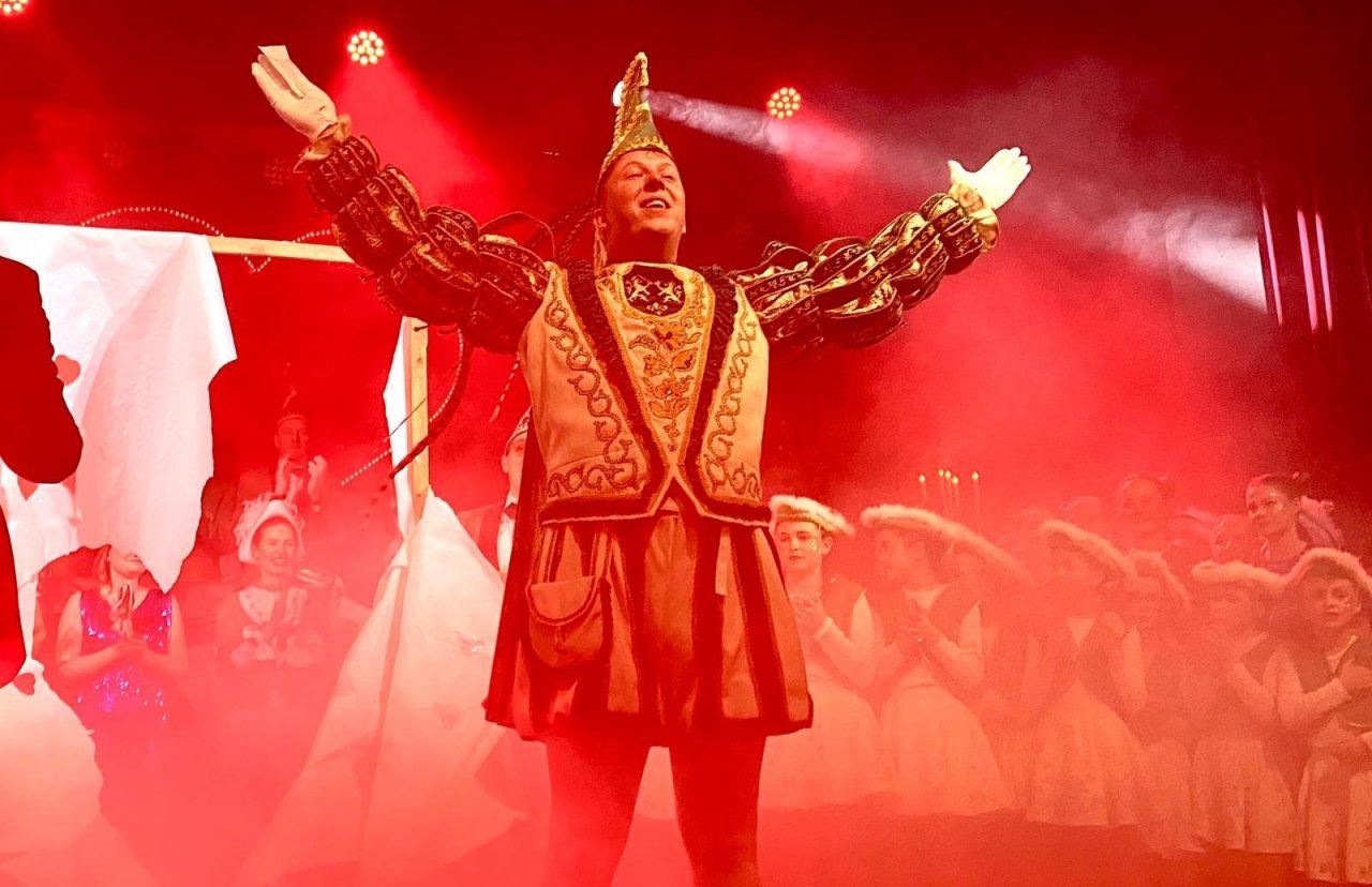 Tim Sommerhoff regiert das Narrenvolk in Finnentrop. von Nicole Voss