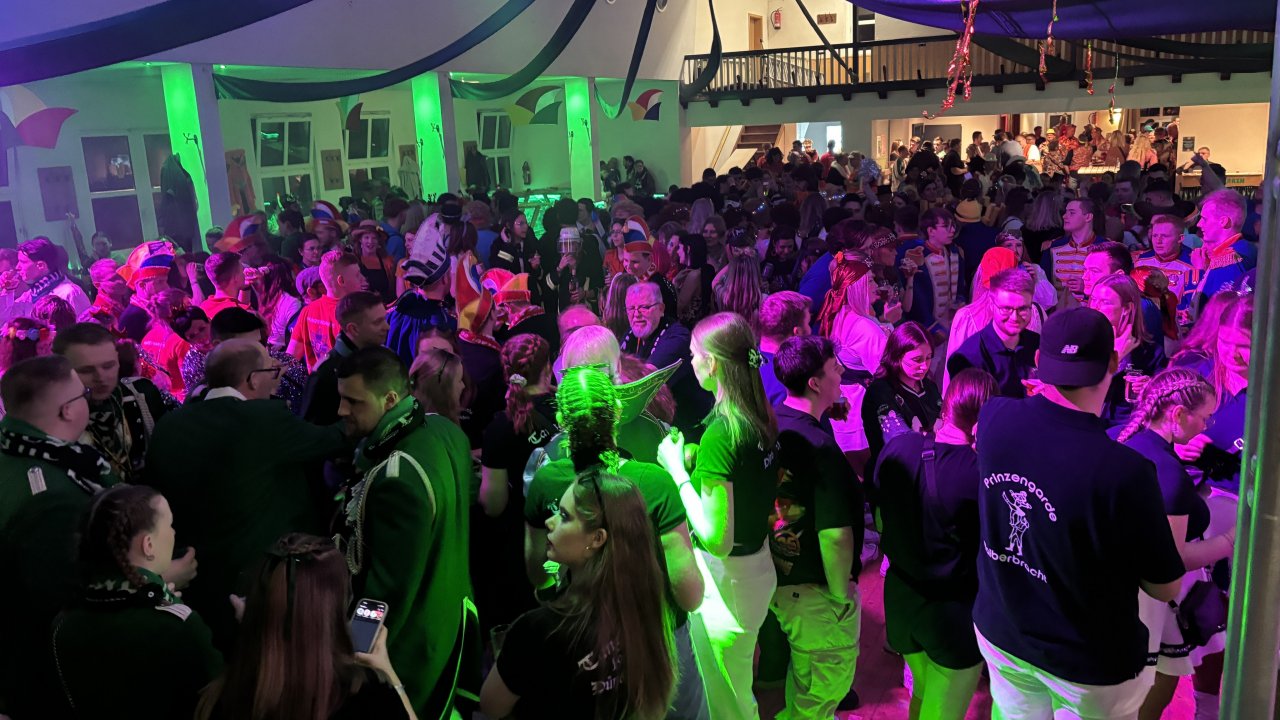 Partystimmung nach dem Ende des offiziellen Programms. von privat