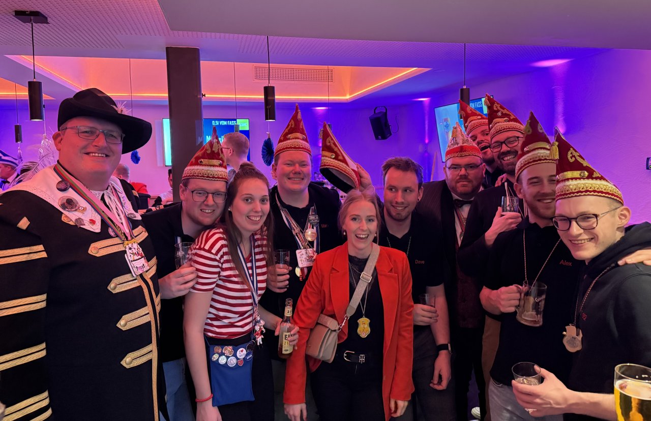 Feierstimmung ist garantiert. von Catriona Rath