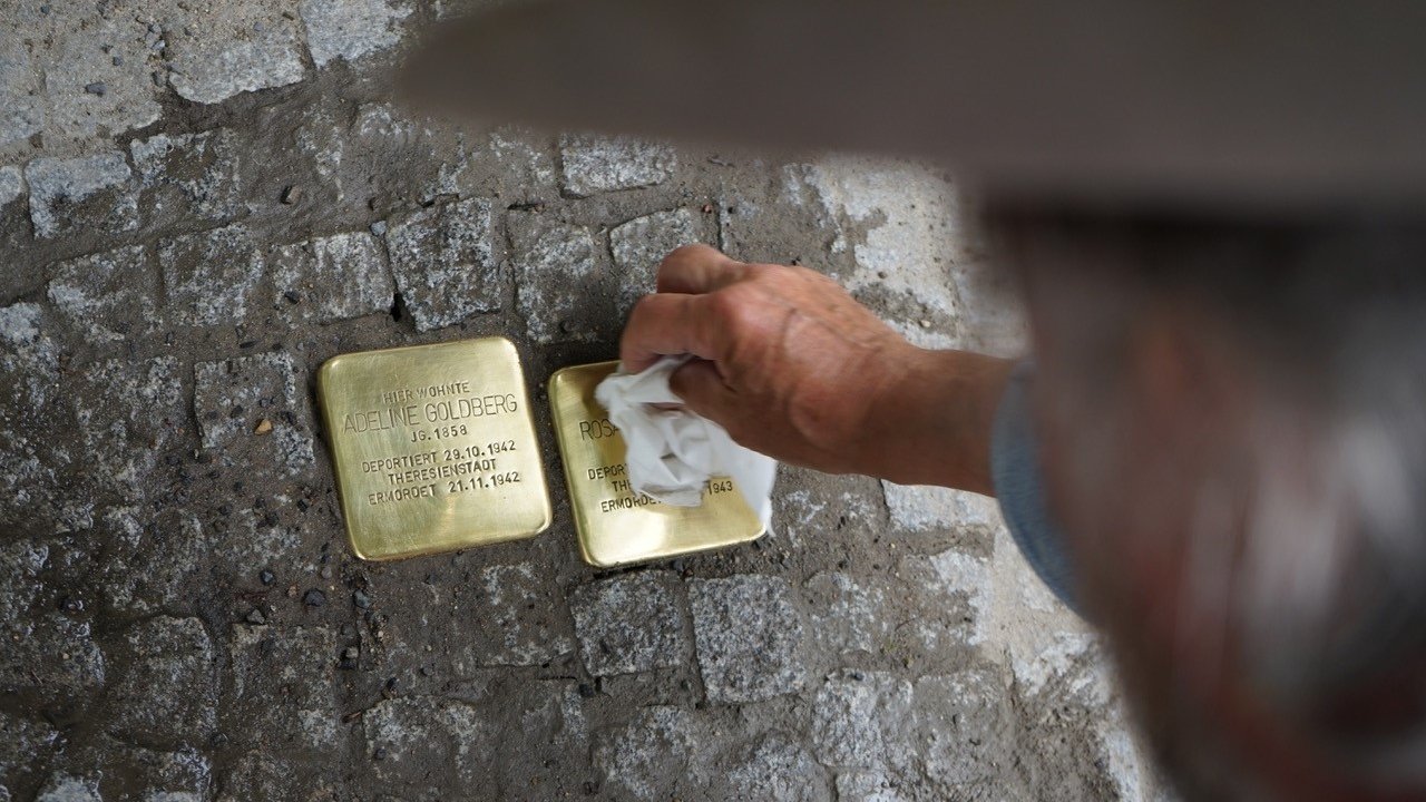 Ein Symbol der Gedenkkultur an das „Jüdische Erbe“ sind die „Stolpersteine“ des Künstlers Gunter Demnig. von privat
