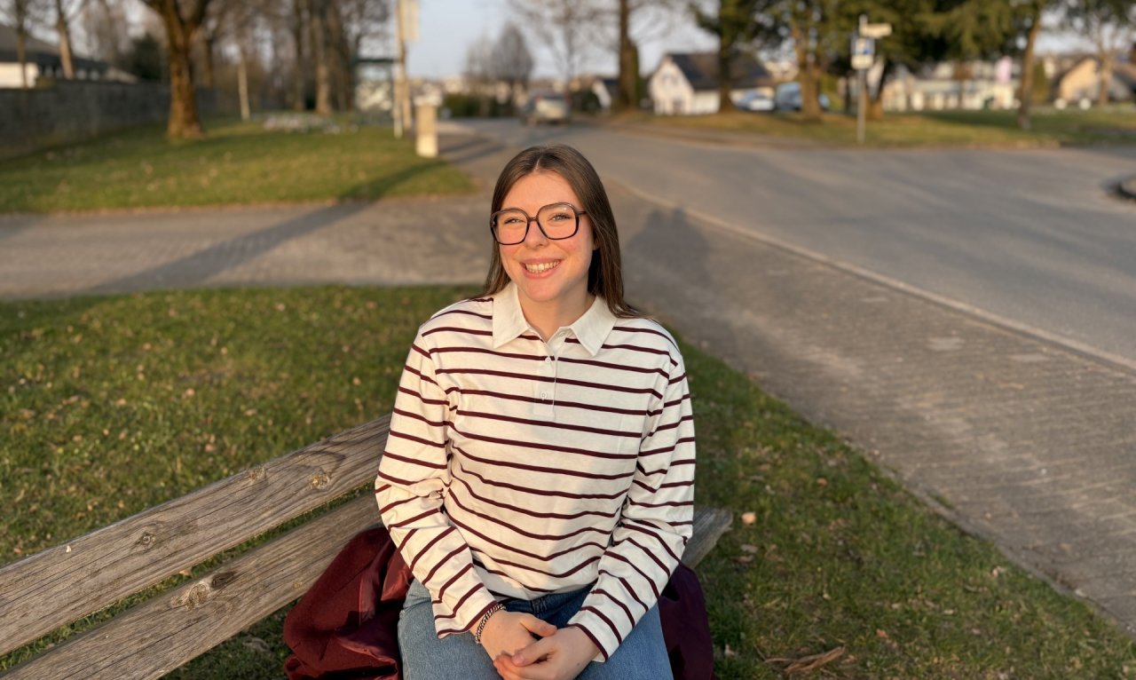 Sophie Selter ist erst kürzlich zur einer der stellvertretenden Vorsitzenden der CDU Attendorn gewählt worden und dabei ist sie gerade einmal 17 Jahre alt. Im Gespräch mit LokalPlus erzählt sie, woher ihr politisches Interesse kommt. von privat