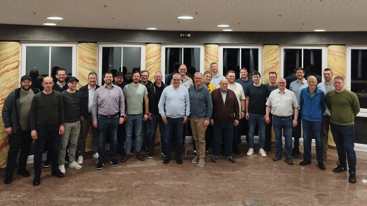 Vorstandsmitglieder der Vereine der Fünfergemeinschaft trafen sich zur jährlichen Zusammenkunft in Rüblinghausen. von privat