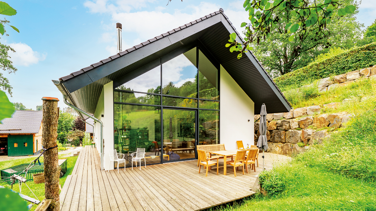 ISOWOODhaus steht für zukunftsweisenden, nachhaltigen und effizienten Holzbau. von ISOWOODhaus