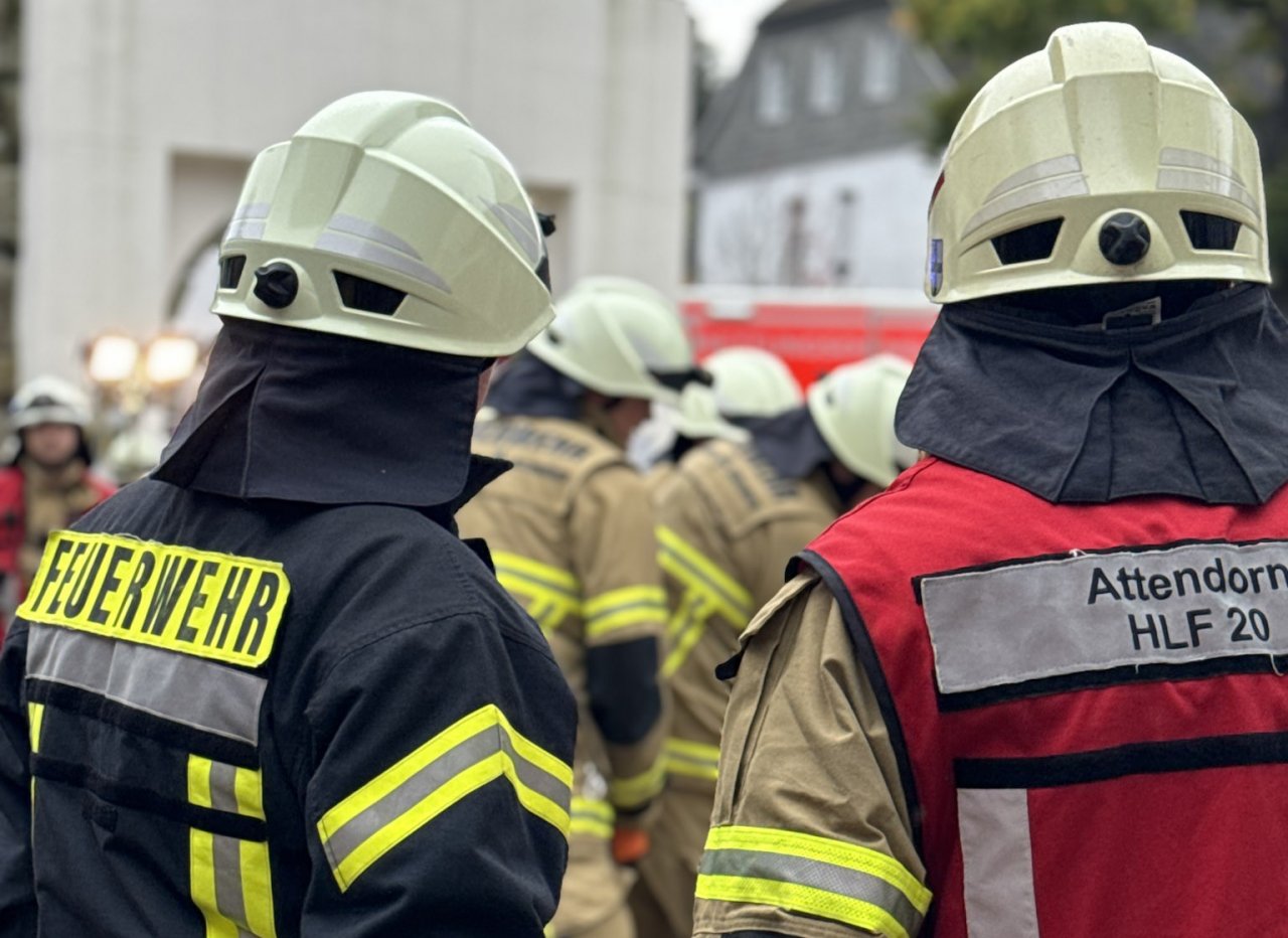 Jahresabschlussübung Feuerwehr Attendorn 2024 von Jonas Johannes