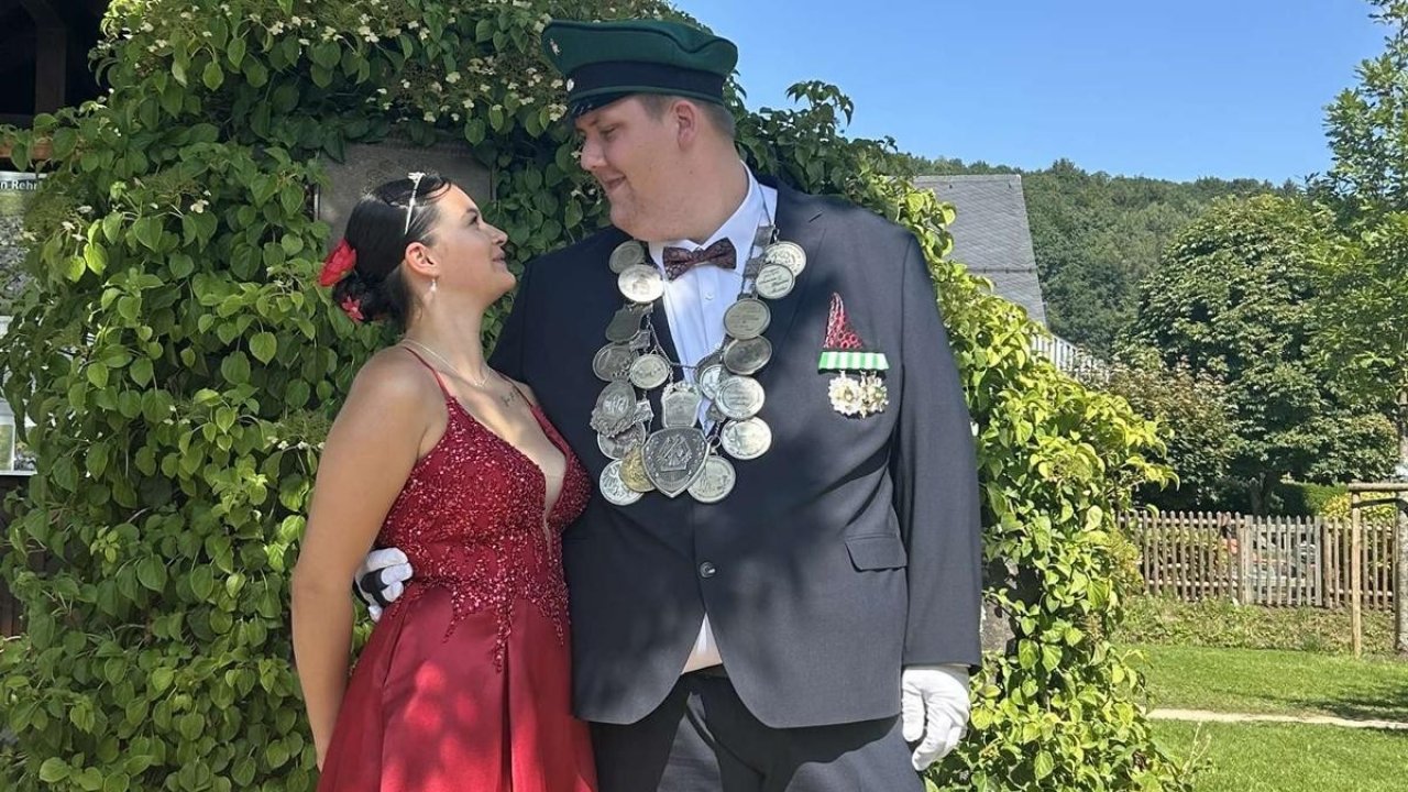 Das Königspaar Paul Becker und Emily Zadravkovic. von privat