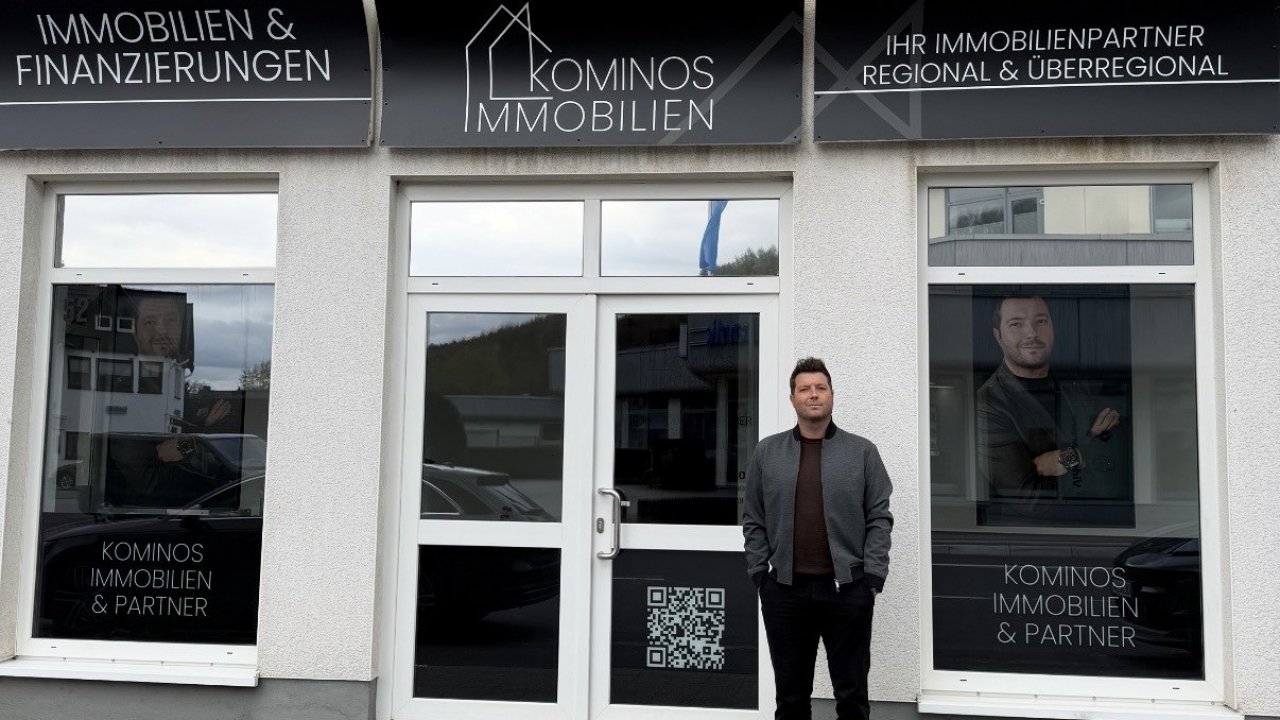 Petros Kominos eröffnet am Donnerstag, 30. April, eine Zweigstelle seines Maklerbüros Kominos Immobilien in Bamenohl. von privat