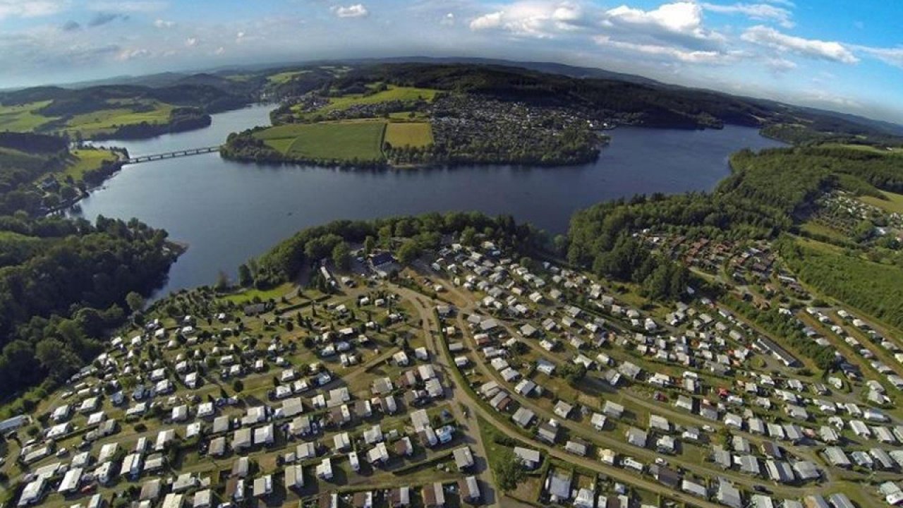 Der Campingplatz Gut Kalberschnacke am Listersee. von Campingplatz Gut Kalberschnacke