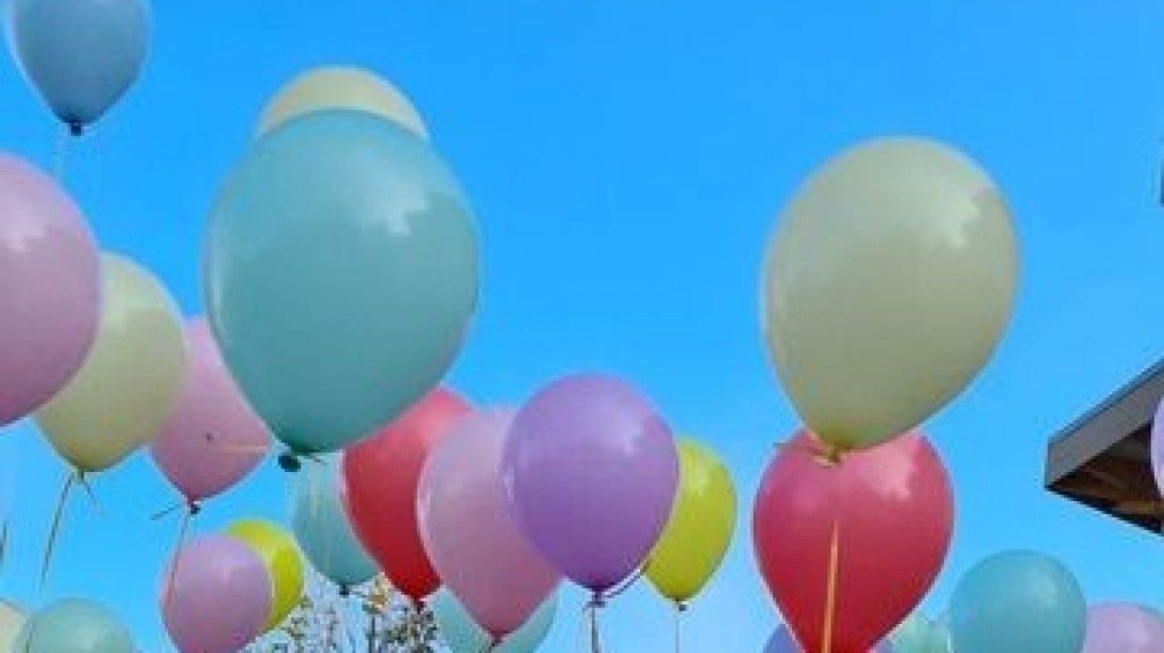 Auch das 25-jährige Jubiläum hat der Kindergarten Pusteblume kräftig gefeiert. Das soll beim 30. Geburtstag am Samstag, 9. Mai, auch so werden: Auf die Besucher wartet ein großes Fest mit einem bunten Programm. von privat