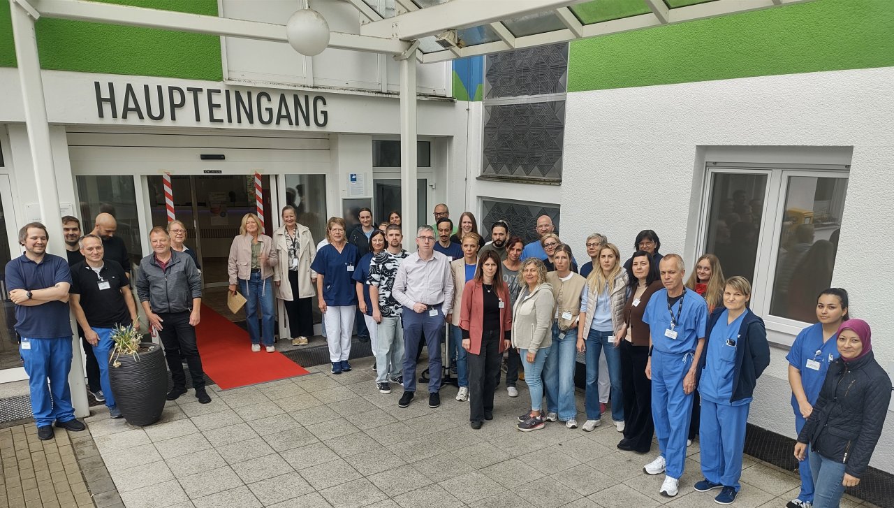Auch das St. Josefs-Hospital Altenhundem beteiligte sich an der Aktion. von privat
